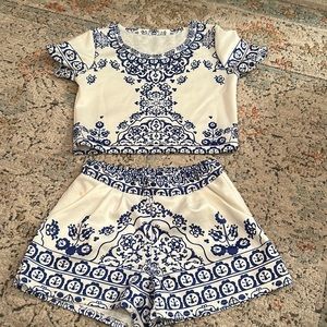 Two piece cropped set